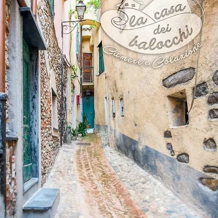 La Casa Dei Balocchi בית הארחה טויראנו